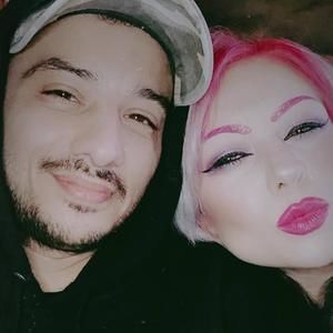 Meet your Posher, Adam